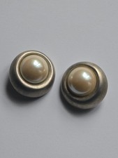 Vintage Ann Taylor Chunky Faux Pearl Clip On ...
