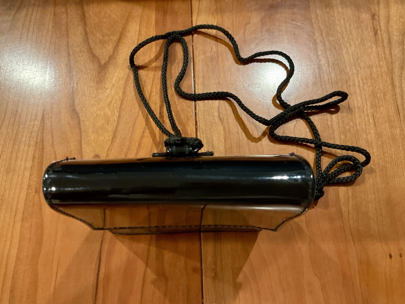 BORSA CINTURA YSL YVES SAINT LAURENT PARFUMS MINI VERNICE NERA SERA TRACOLLA