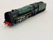 Hornby Minitrix 203 Britannia 7000 N gauge 