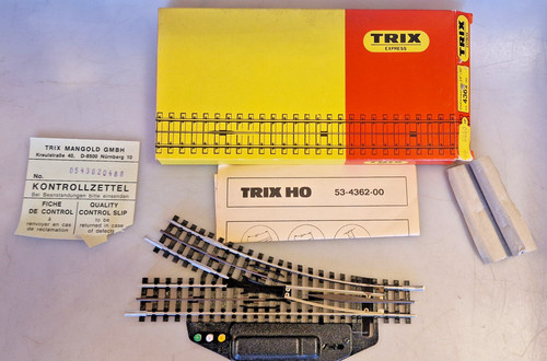 Trix Express H0 4362 elektrische Weiche rechts Neu in Ovp | Zustand: Neu