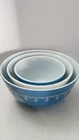 Vintage Pyrex Snowflake Garland Nesting Mixing Bowls ~ 1970's ~ 401, 402, 403