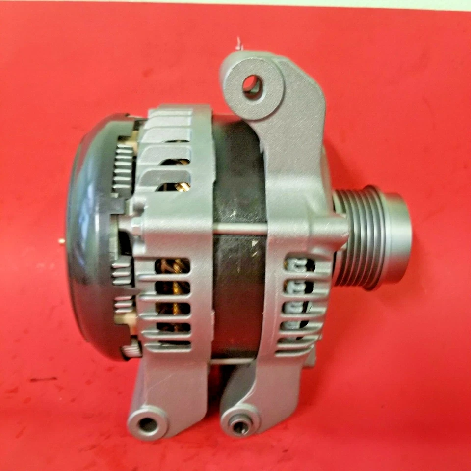 2012 2013 2014 年克莱斯勒 300 V-8 6.4 升 220AMP 交流发电机带保修 — 第 3/4 张图片