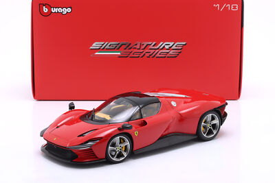 Ferrari Daytona SP3 Closed Top 2022 corsa rot 1:18 Bburago Signature