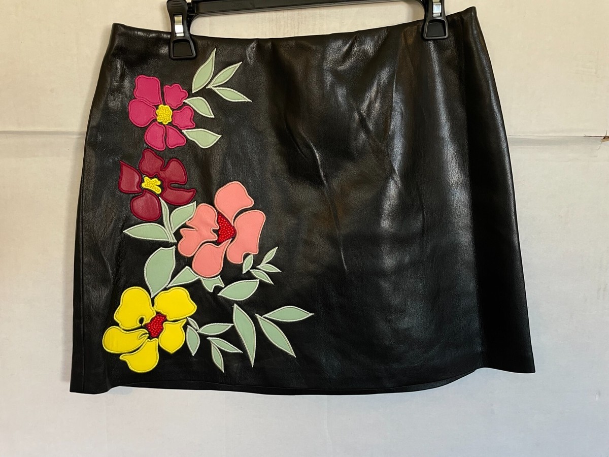 アメリ　FAKE LEATHER EMBROIDERY SKIRT アメリ FAKE LEATHER EMBROIDERY SKIRT アメリ FAKE LEATHER