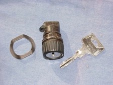 Volvo Glove Box Lock Key 1986-1991 240 . Has New Black Knob Ring. No Rear Wing