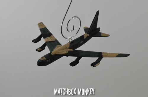 Stratofortress B-52 Diamond Lil Bomber Vietnam War Christmas Ornament Airplane - Picture 7 of 11