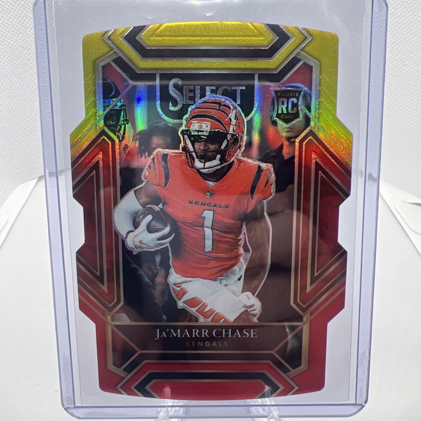 JaMarr Chase 2021 Select Club Level Red & Yellow Prizm Die Cut Rookie RC Bengals
