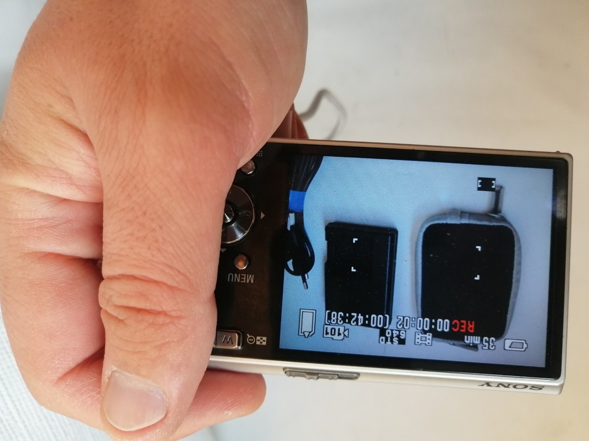 Sony Cyber-shot DSC-T30 - digital camera - Carl Zeiss for sale