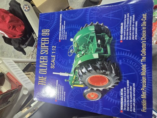 Franklin Mint The Oliver Super 99 Tractor #B11YF73 Green - Picture 3 of 9