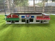 N Scale Down Town  Shopping Center Mall Block...
