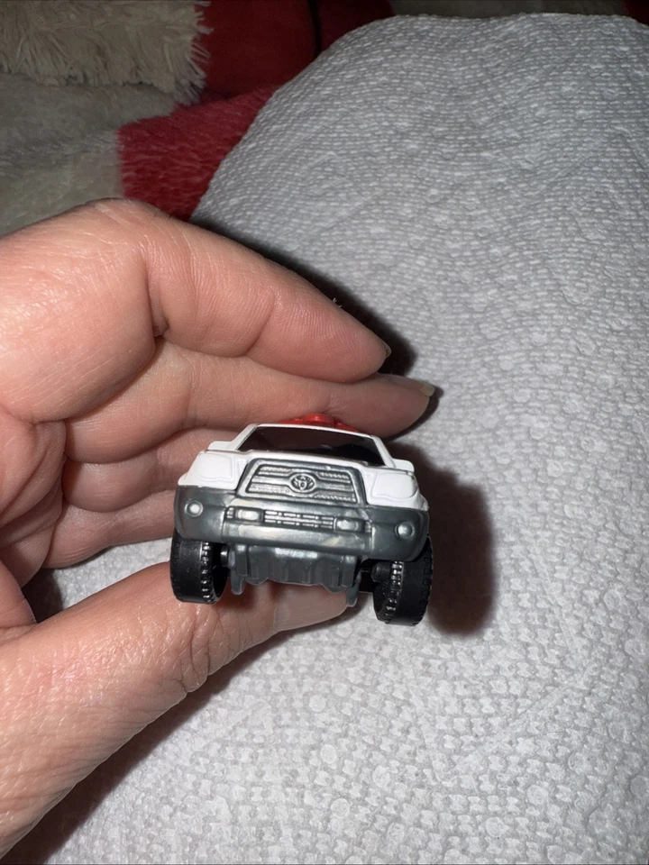 Matchbox Toyota Tacoma BDV65 Beach Patrol Salvavidas Rescate 'Suelto' Blanco Foto 2 de 4