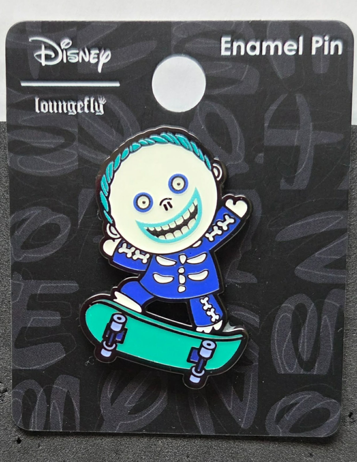Disney Pin Nightmare Before Christmas Barrel Skateboard Glow In The Dark NEW