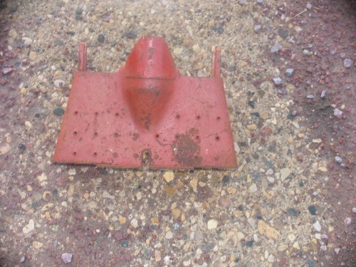 International IH Farmall Traktor Zapfwellenabdeckung 806 856 1206 1256 1066 1086 1456 - Bild 2 von 3