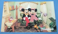 DISNEYLAND MICKEY AT MINNIE'S HOUSE TOONTOWN POST CARD POSTCARD 6" X 4"