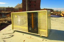 Vintage TELEMISR MW Tube Radio Made in Egypt – Not Working, Parts or Repair