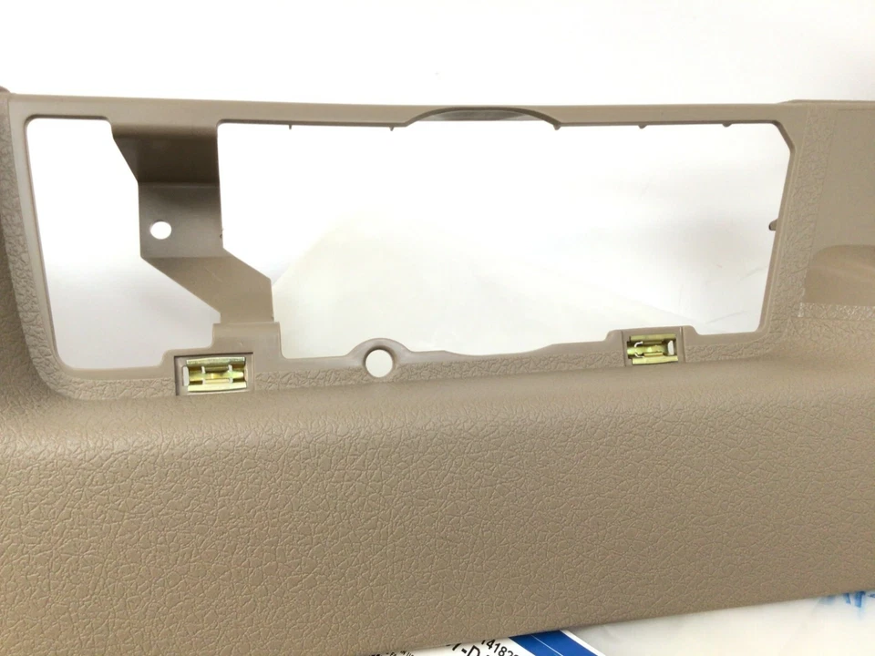 Ford F-150 2009 2010 panel protector lateral del asiento del lado del conductor OEM 9L3Z-1662187-DA Foto 3 de 4
