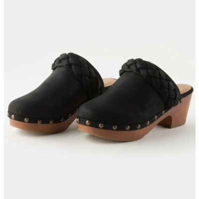NEW IN BOX ~ SODA BRAND Women's Wood Clogs BLACK Slides Sandals Shoes