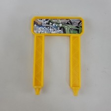 Hot Wheels Super Ultimate Garage Replacement Part - Yellow Car Wash Sign