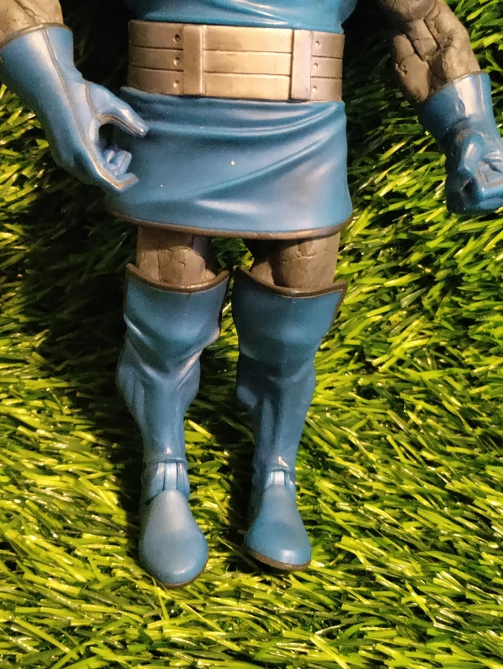 Figura de acción Darkseid DC Universe Classics Wave 12 BAF Collect & Connect Foto 3 de 4