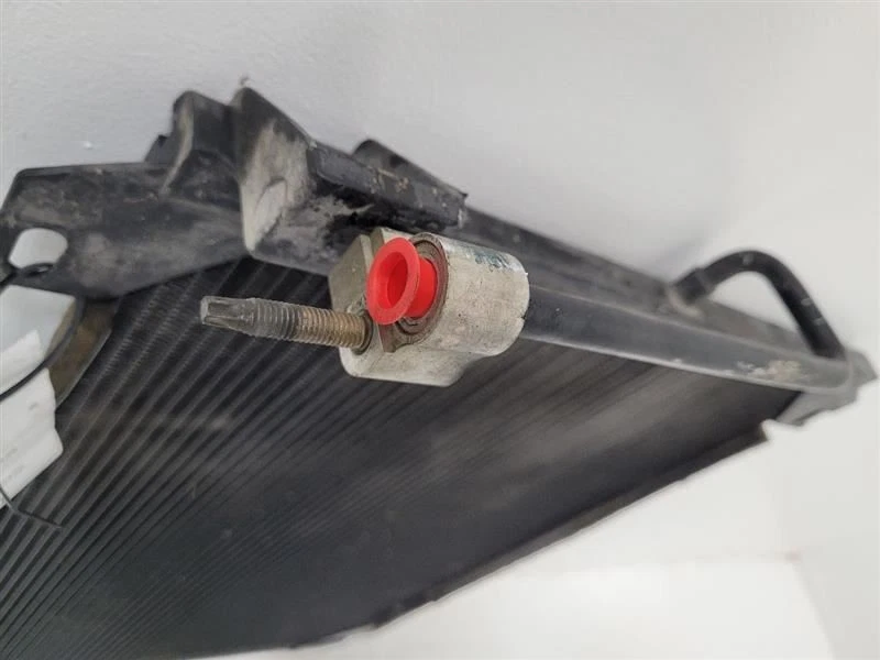 Condensador GMC ENVOY 2002-2009 2,4 L AC 89019255 02-09 Foto 3 de 4