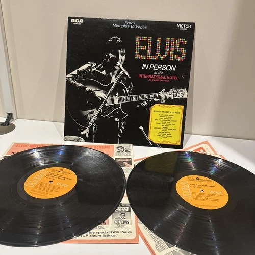 Elvis in Person at the International Hotel.Original RCA Victor Orange Label.Mint