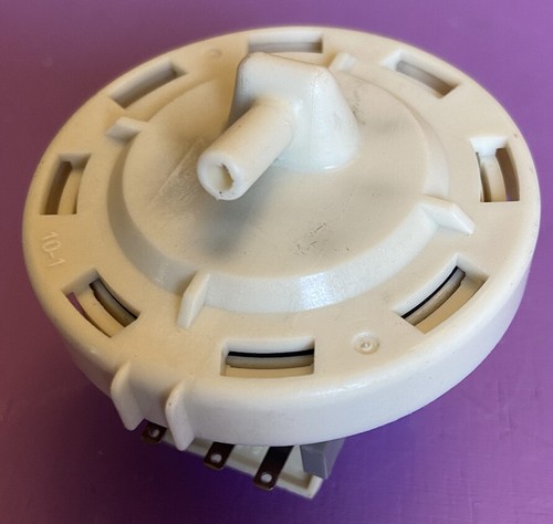 BEKO WMD261W Waschmaschine Druckschalter Teilenr. 2819710500