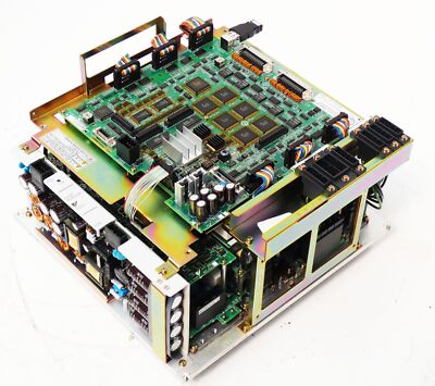 Yaskawa Electric CACR-UP20AAA + JUSP-RCP01AAD + JASP-WRCA01B Servopack -used-