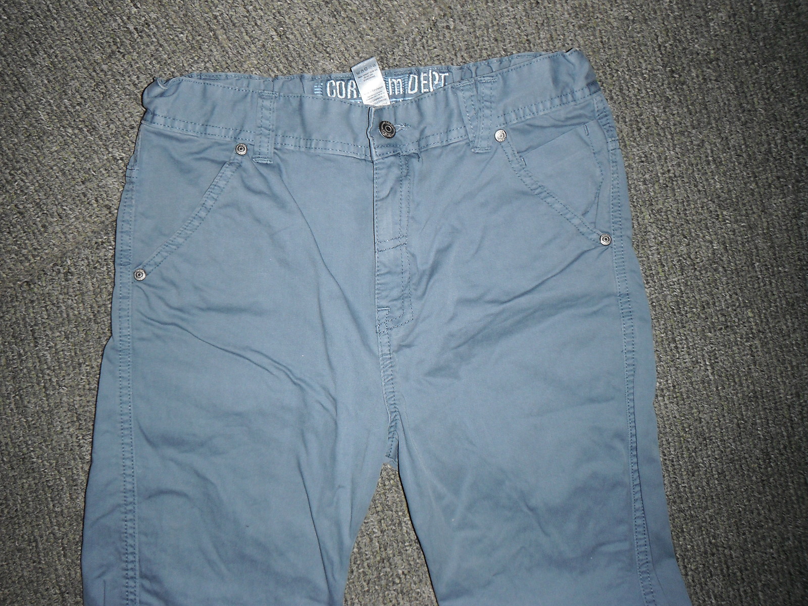 Picture 2 of 4