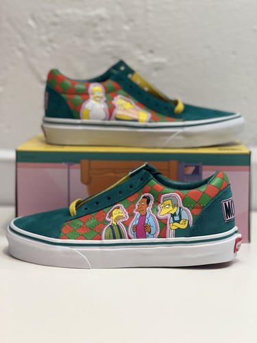 moes simpsons vans