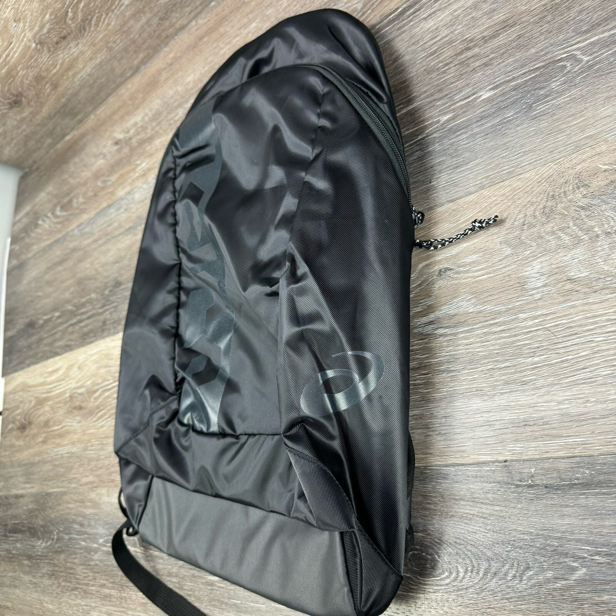 Asics Backpack Bag Bookbag Zip up Graphic School Unisex