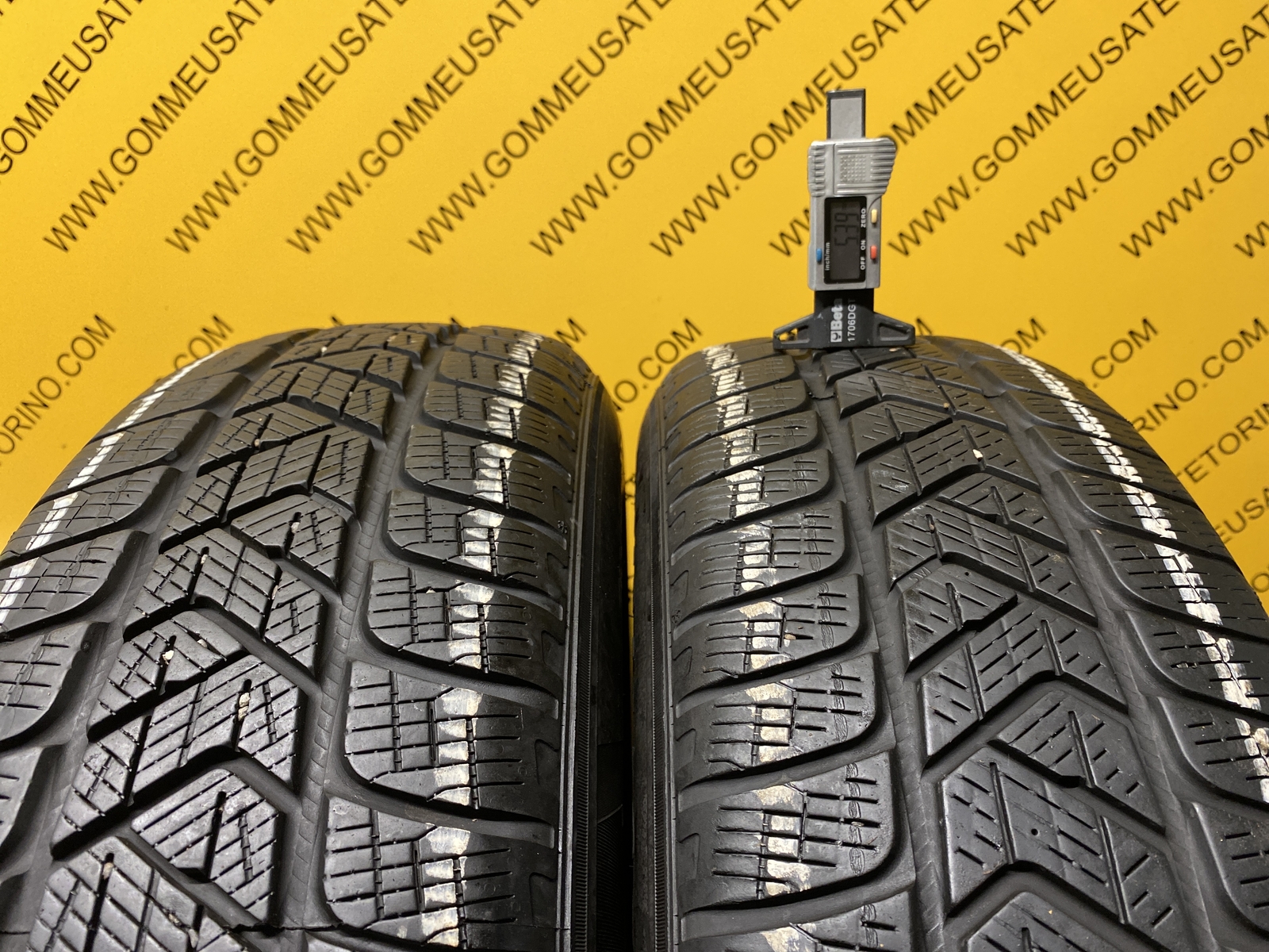 PNEUMATICI USATI GOMME USATE INVERNALI PIRELLI 215 65 17 AL 67%