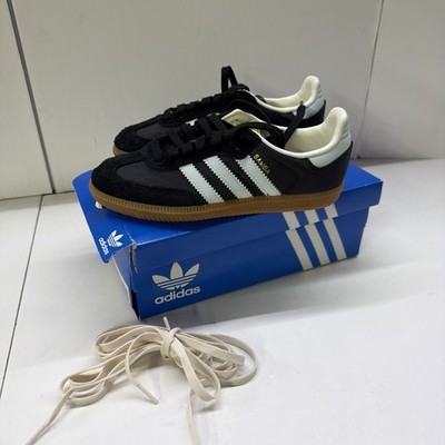 adidas originals Samba OG Carbon Almost Blue Gum Women's 5 - ID0493