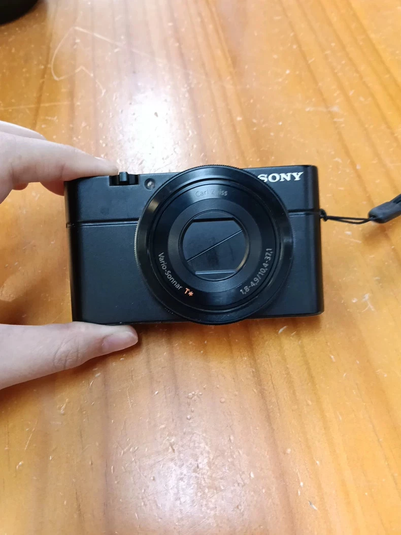 Preços baixos em Sony Cyber-shot DSC-RX100 Câmeras Compactas | eBay