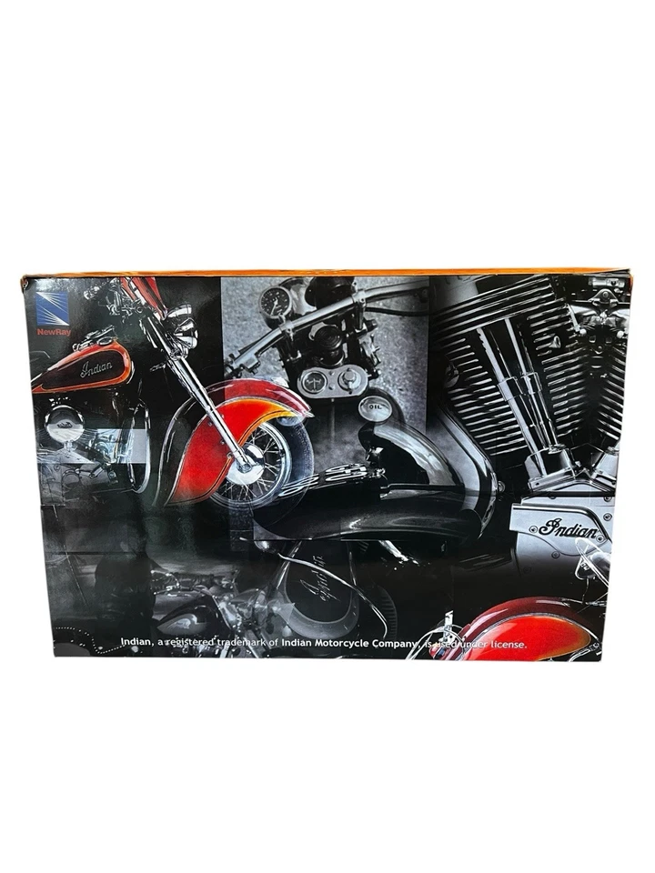 Vintage New Ray 1948 Indian Chief Motorcycle 1:6 Scale Diecast Model Kit NIB - Image 4 of 4