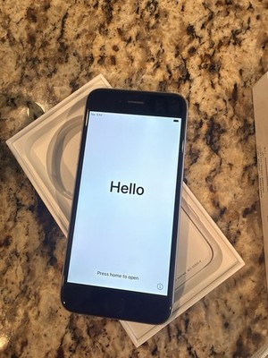 Apple iPhone 6S Unlocked, 32GB, Space Gray