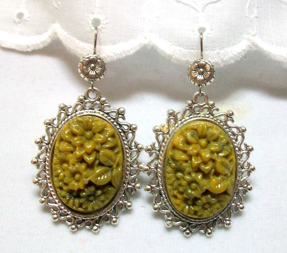VINTAGE STYLE DANGLING EARRINGS TIBETAN SILVER FAUX JASPER FLORAL CABOCHON  - Image 2 of 3