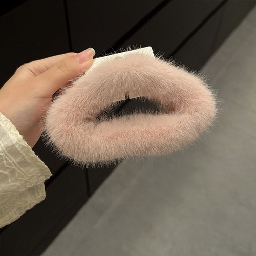 Winter Fluffy M-shape Hairpin - Colorful Plush Hair Claws Women Hair Accessories - Picture 20 of 24