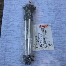 Bogen Professional 3170 Video and Photo Tripod w/3001 Legs 3126 Fluid Head