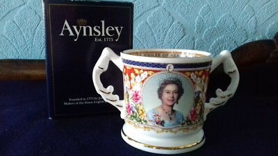 AYNSLEY CHINA LOVING CUP : QUEEN ELIZABETH II, GOLDEN JUBILEE, 2002 : UK ROYAL