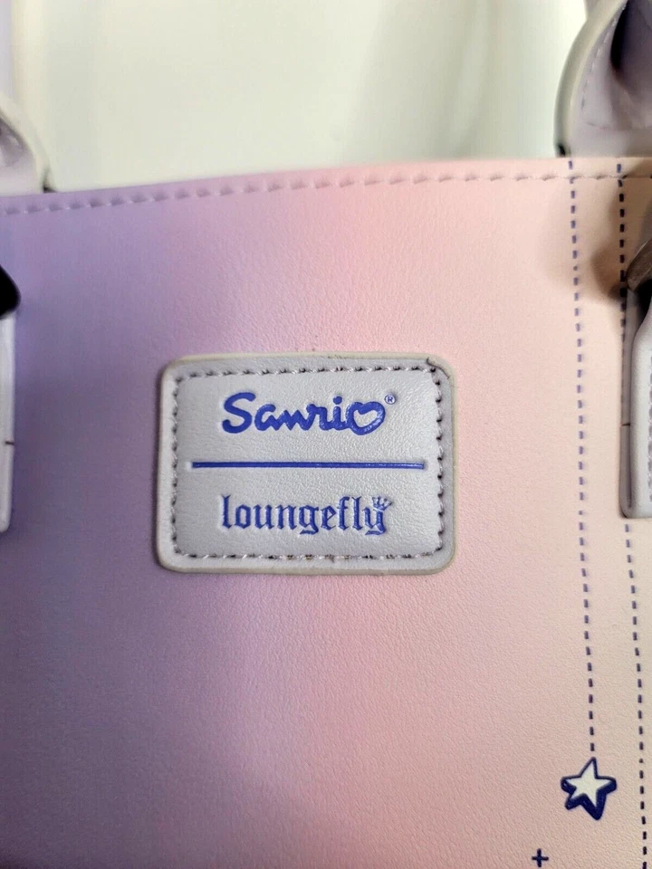 Bolso Unicornio Pastel Loungefly Sanrio Hello Kitty & Friends 15x10.5" con Correa 2021 Foto 3 de 4