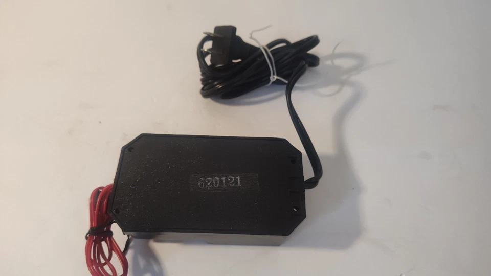 Hobby Transformer Model 6607 HO - N - G Scale Train Power Pack tested working - Image 3 of 4