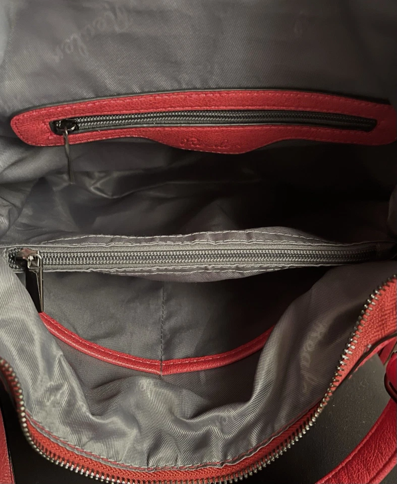 Cubo hobo de cuero vegano rojo REALER ajustable Bandolera de hombro ocultación Foto 3 de 4