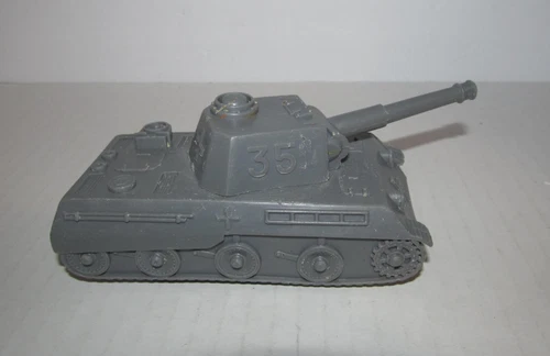 VINTAGE MARX WWII BATTLEGROUND PLAYSET DARK GRAY GERMAN TANK # 2