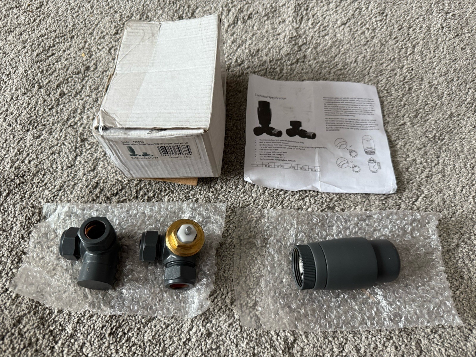 Bathstore Anthracite Straight Thermostatic Radiator Valve & Lockshield Set