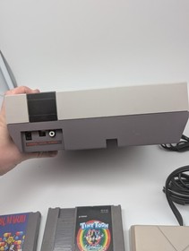 Original NES Nintendo Entertainment System Console - Advantage Controller Mario