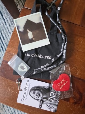 GRACIE ABRAMS- GOOD RIDDANCE TOUR VIP PACKAGE