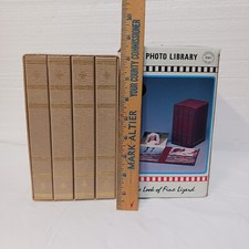 Alligator Library Photo Album The Look of Fine Alligator 240 Photos/4 Albums NEW