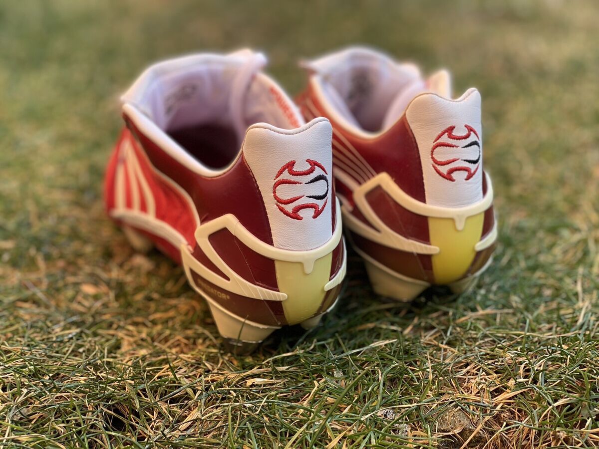 2006 adidas Predator Absolute SG Red/White UK 7.5 US 8 EU 41 2006 adidas Predator Absolute SG Red/White UK 7.5 US 8 EU 41