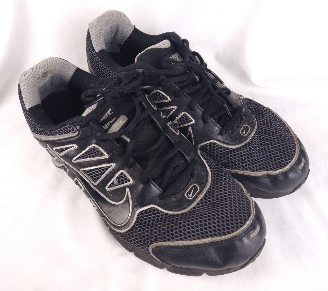 Nike Qualify 2 (Size 14) Men's Shoes Sneakers Black Silver/Gray 442114022 eBay