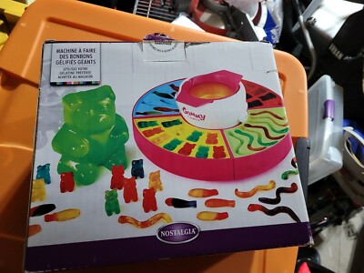 NEW Nostalgia  Electric Giant Candy Gummy Bear Maker Fish and Worm Molds!